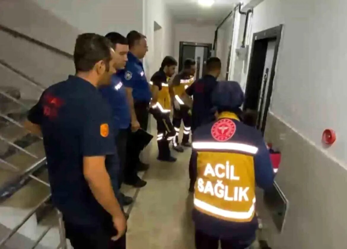 aksarayda-intihar-tesebbusu-bayan-meskeninin-kapisinda-mahsur-kaldi-cJkh1saA.jpg